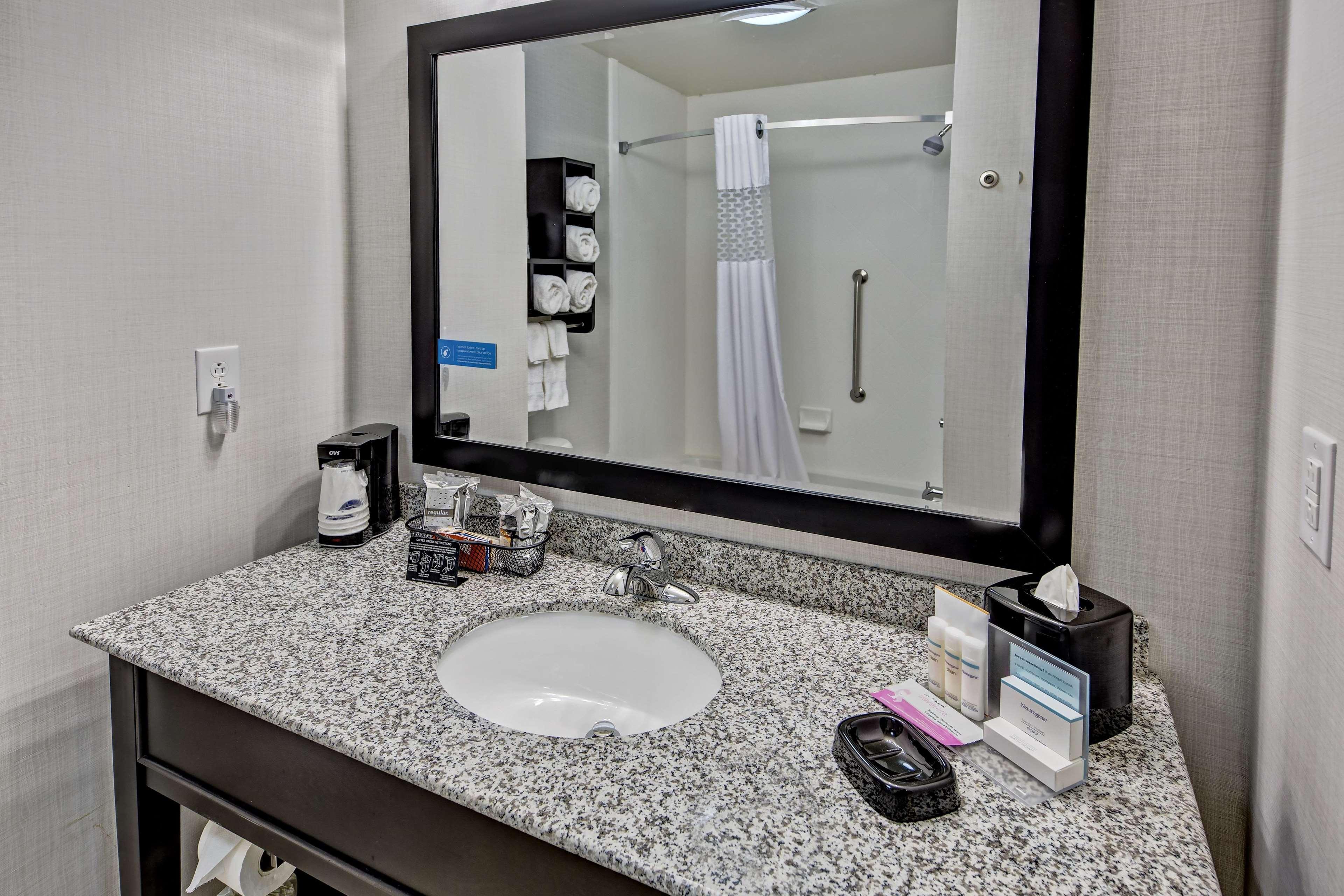 Hampton Inn Indianola Esterno foto