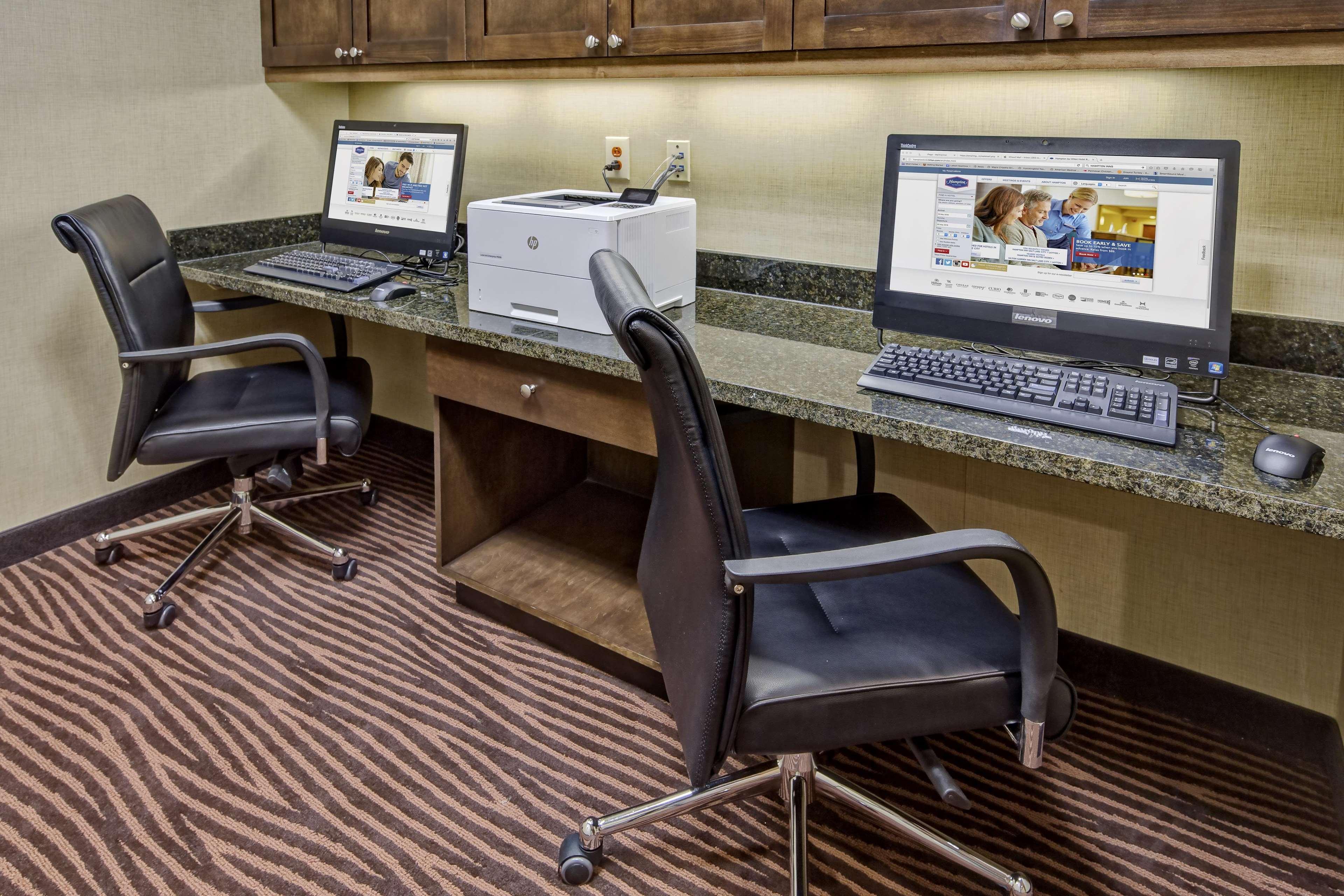 Hampton Inn Indianola Esterno foto